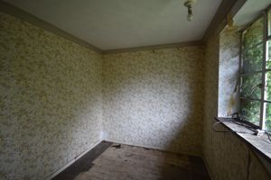 bedroom- click for photo gallery